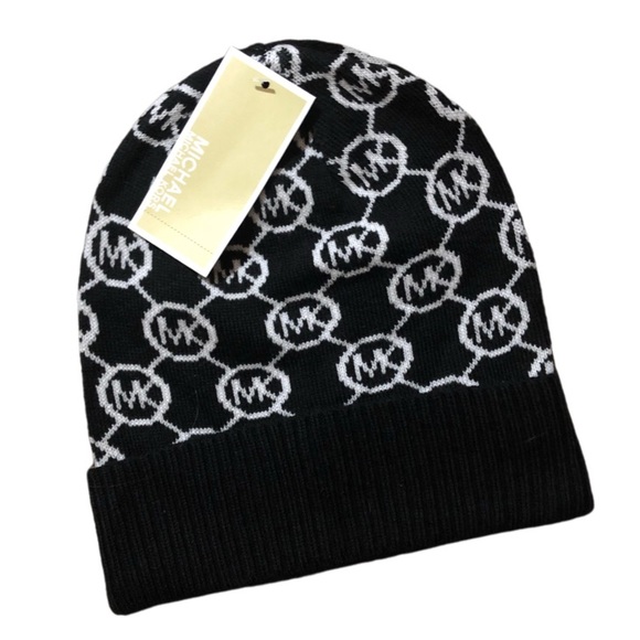 MICHAEL Michael Kors Accessories - MICHAEL Michael Kors Black & White Signature Beanie Winter Hat